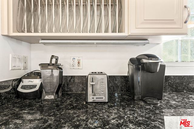 $15,500 | 12109 Maxwellton Road, Studio City, CA 91604