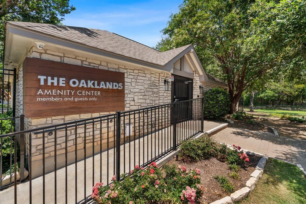 1809 Springwater Drive Round Rock, TX 78681 - Photo 19 of 25 View of community / neighborhood sign