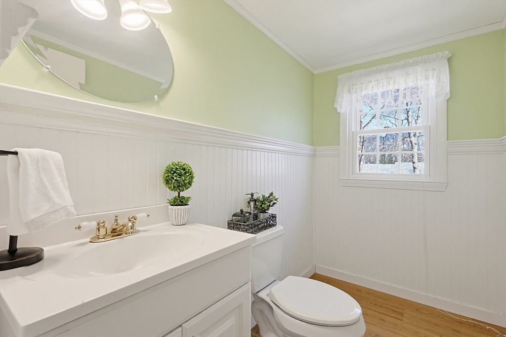 7 Cooper Road Falmouth, MA 02536 - Photo 25 of 36 Gallery Image 25