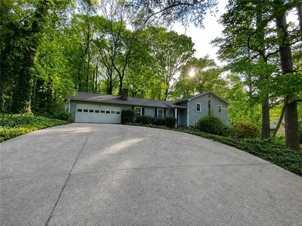 $2,695 | 4453 Old Mabry Place, Roswell, GA 30075