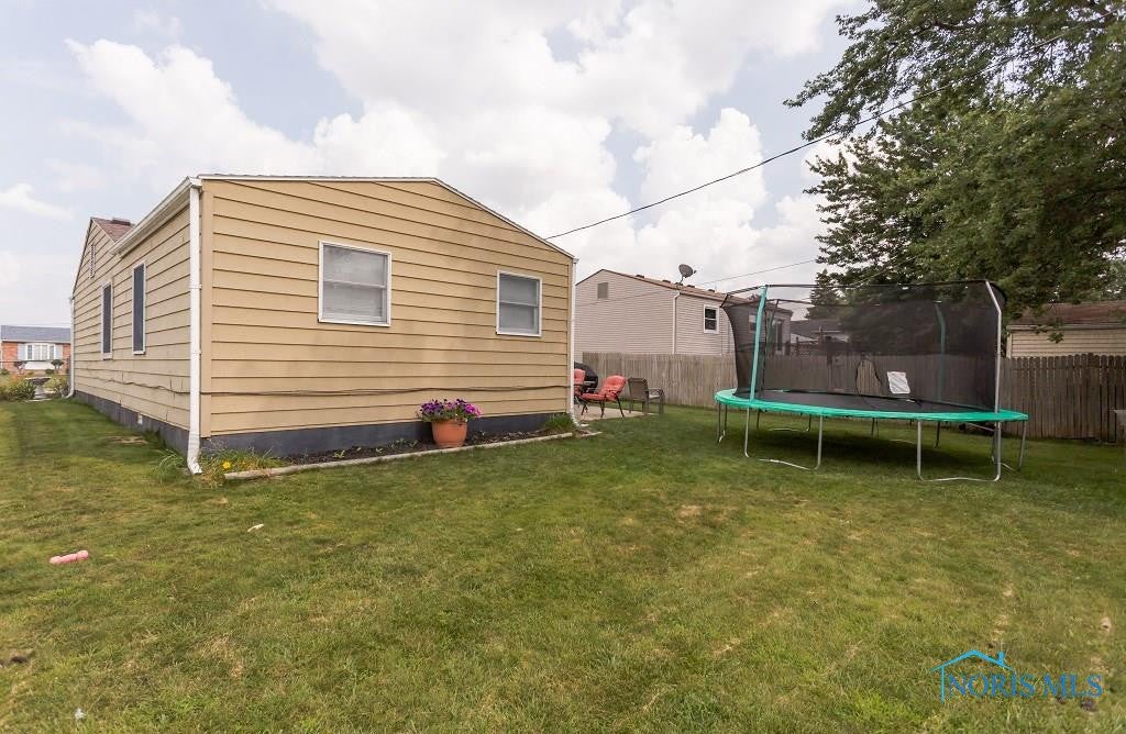 28797 Stargate Road Perrysburg, OH 43551 - Photo 33 of 35 Gallery Image 33