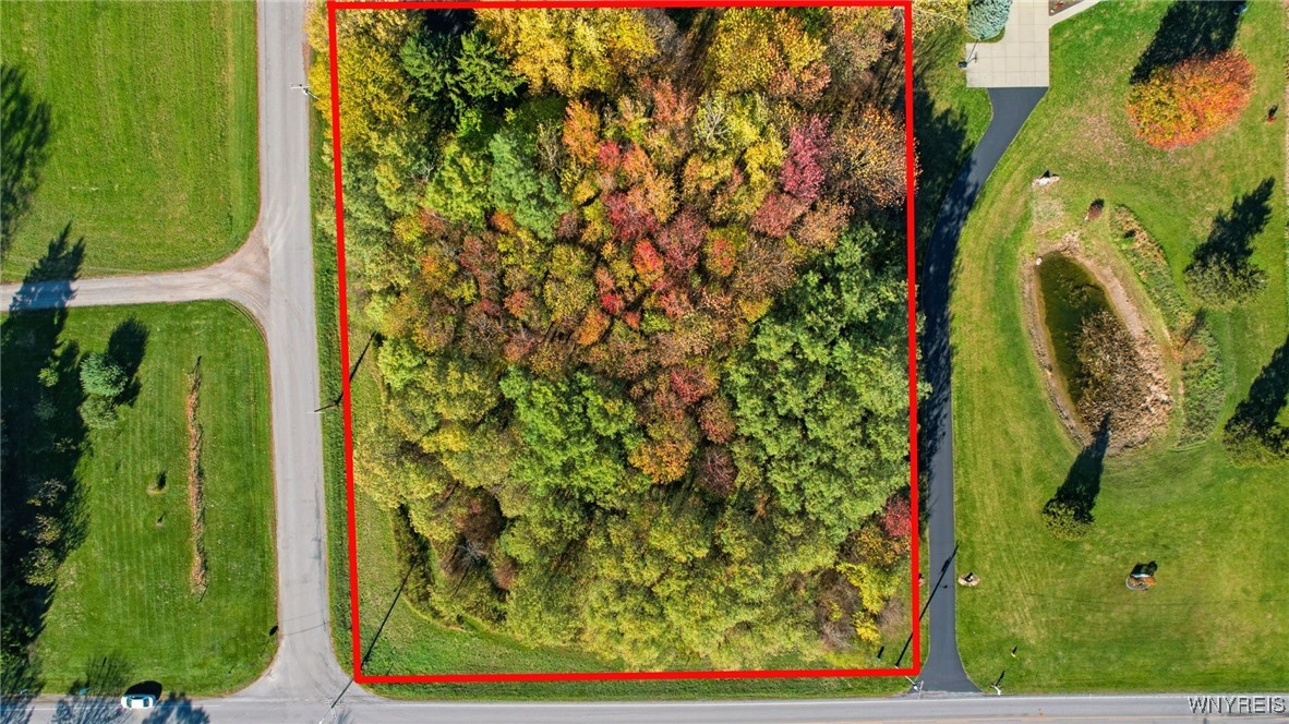 V/l Hunts Corner Akron, NY 14001 - Photo 2 of 17