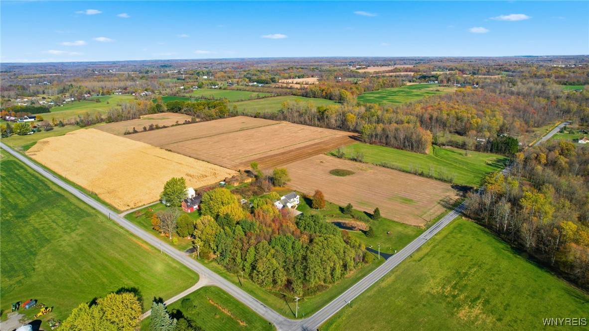 V/l Hunts Corner Akron, NY 14001 - Photo 4 of 17