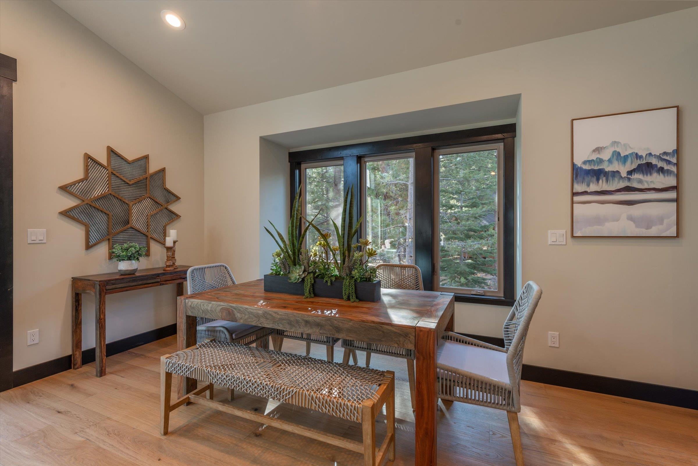 13510 Ski View Loop Truckee, CA 96161 - Photo 9 of 20 a living room with furniture and wooden floor