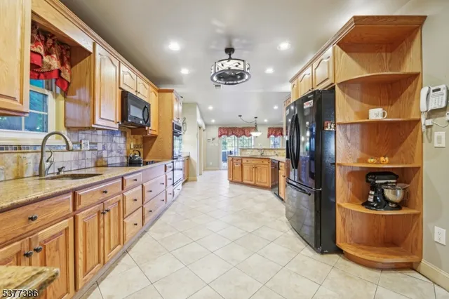 $1,125,000 | 17 Cliff Street, Verona, NJ 07044