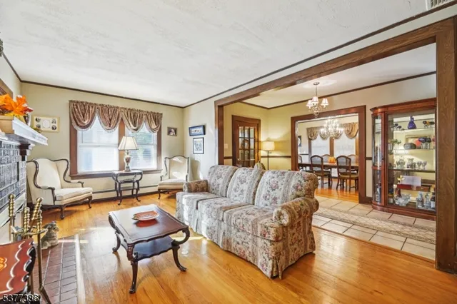 $1,125,000 | 17 Cliff Street, Verona, NJ 07044