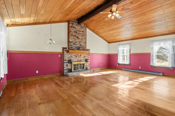 $460,000 | 58380 North County Road 365, Lawrence, MI 49064