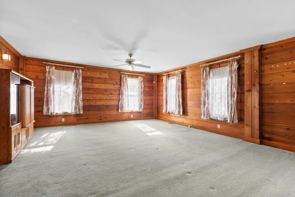 $460,000 | 58380 North County Road 365, Lawrence, MI 49064