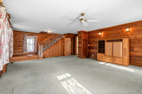 $460,000 | 58380 North County Road 365, Lawrence, MI 49064