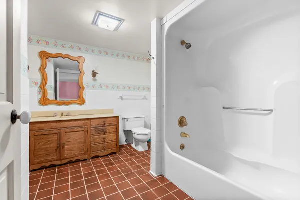 $460,000 | 58380 North County Road 365, Lawrence, MI 49064