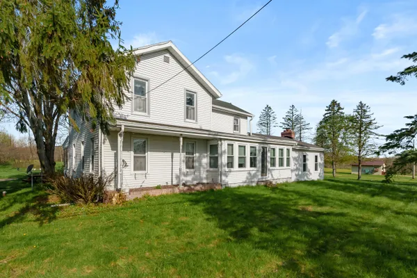 $460,000 | 58380 North County Road 365, Lawrence, MI 49064