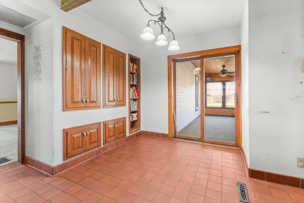 $460,000 | 58380 North County Road 365, Lawrence, MI 49064
