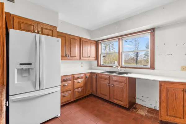 $460,000 | 58380 North County Road 365, Lawrence, MI 49064