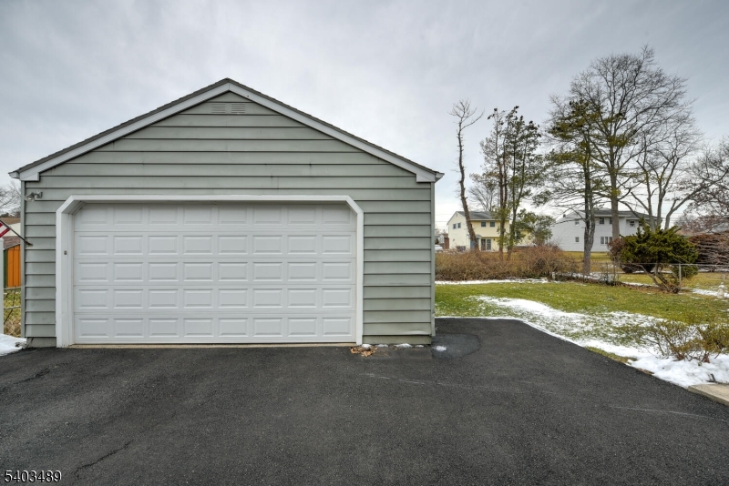 113 Berwick Street Raritan, NJ 08869 - Photo 26 of 26