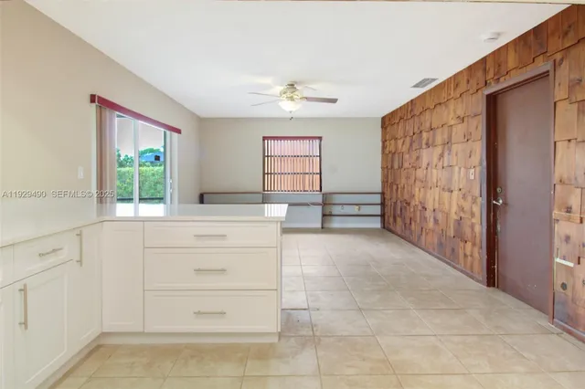 $4,000 | 10962 Southwest 117th Street, Miami, FL 33176