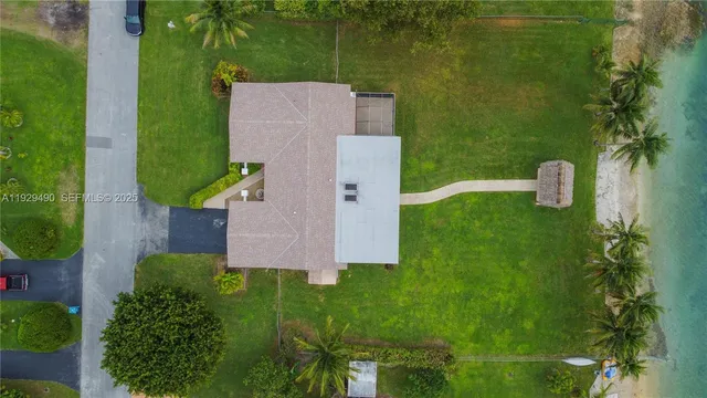 $4,000 | 10962 Southwest 117th Street, Miami, FL 33176