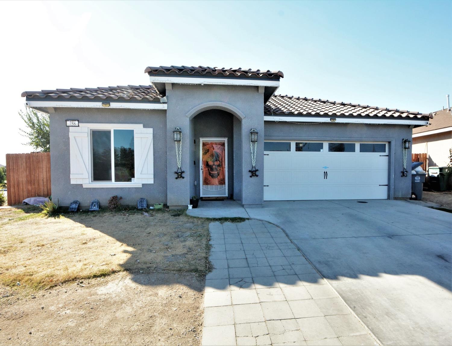 758 Merced Street Madera, CA 93638 - Photo 1 of 27 Gallery Image 1