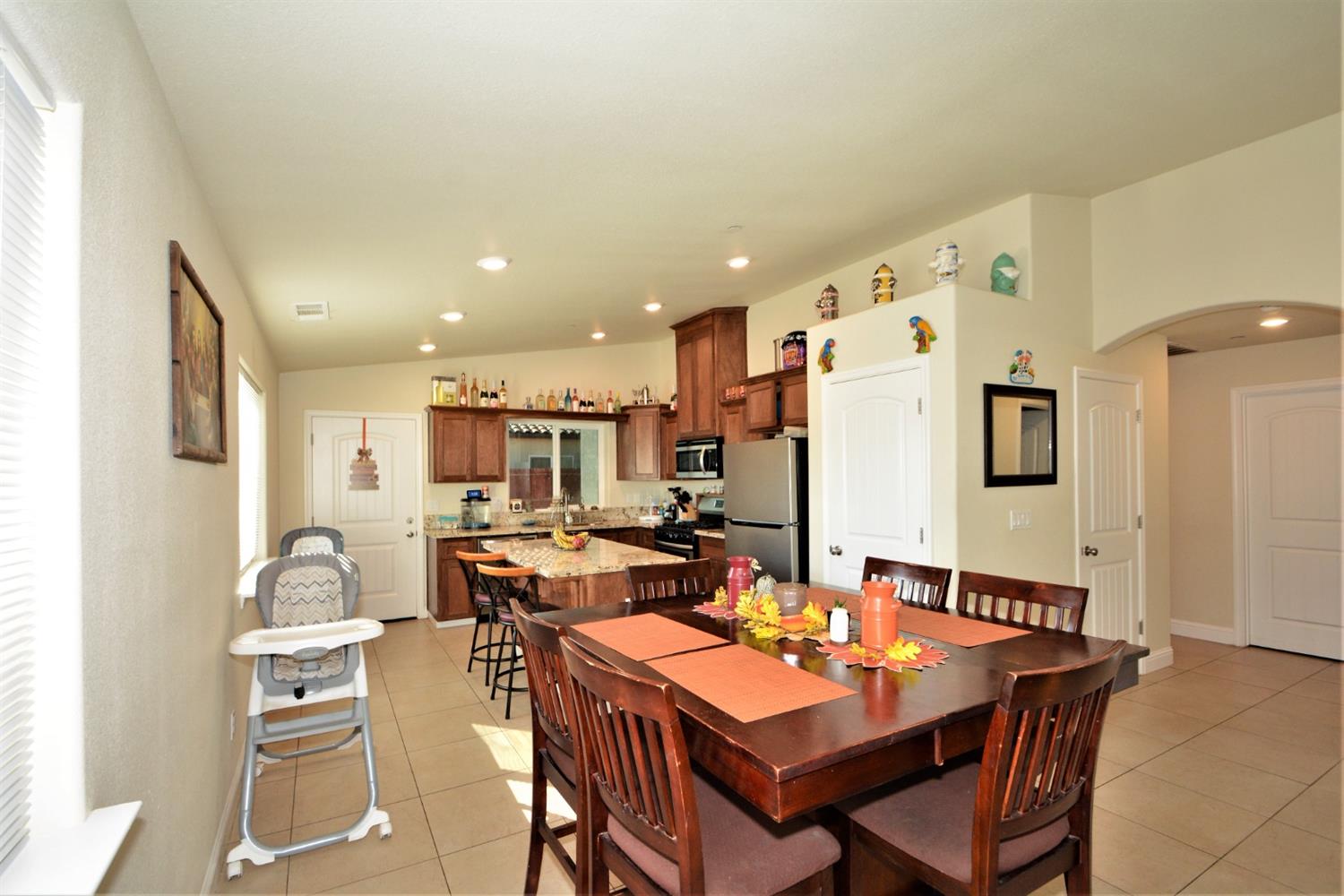 758 Merced Street Madera, CA 93638 - Photo 12 of 27 Gallery Image 12