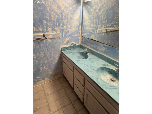 $750,000 | 19105 Rock Creek Road, Sheridan, OR 97378