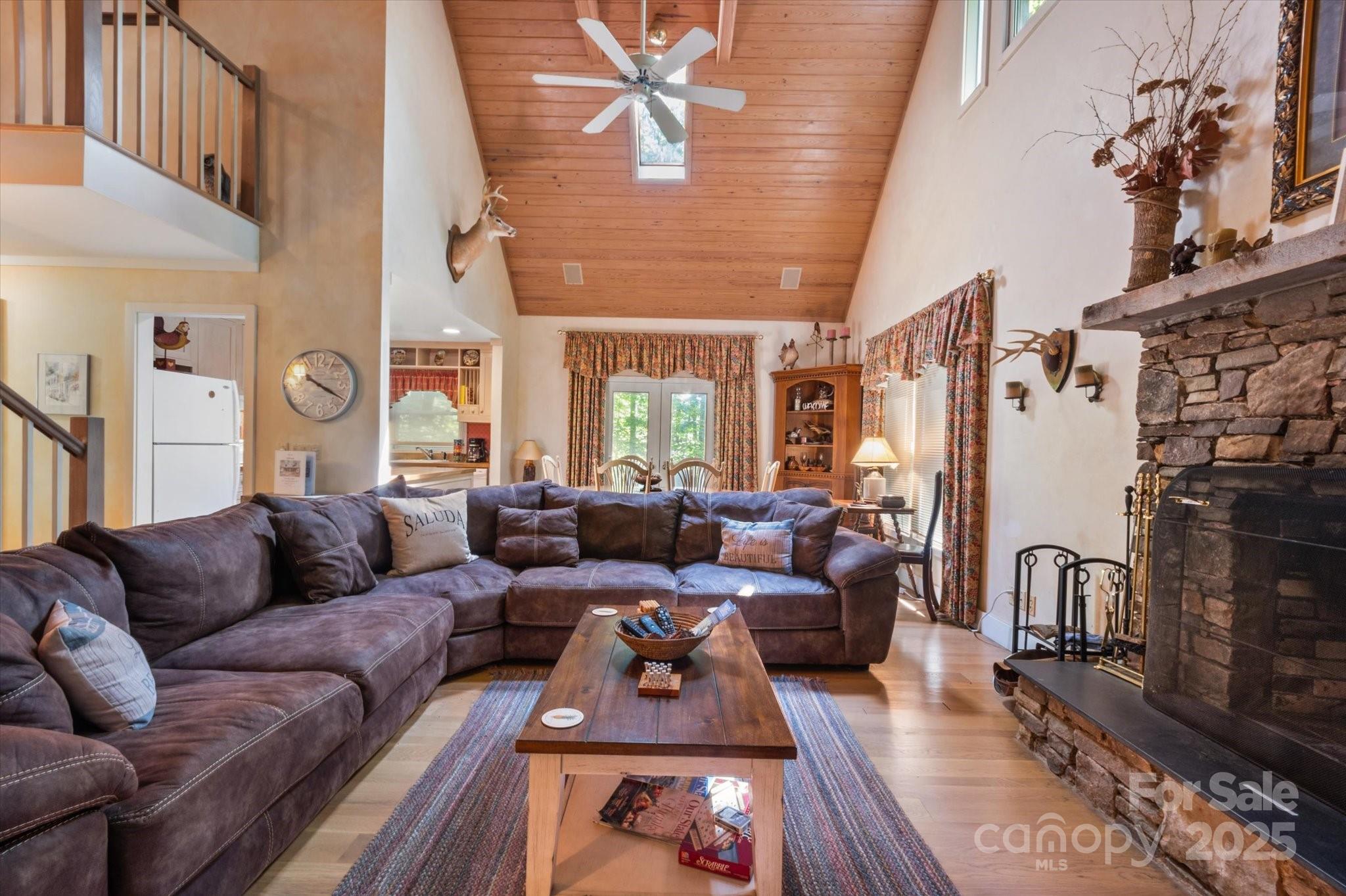 44 Orchard Mountain Road Saluda, NC 28773 - Photo 4 of 46 Gallery Image 4
