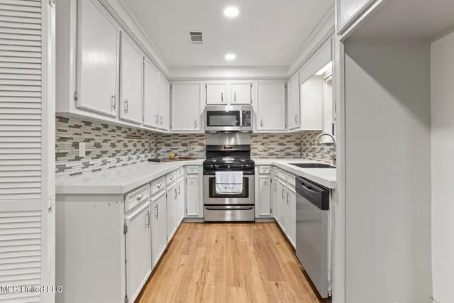 $315,000 | 100 Redbud Court, Brandon, MS 39047