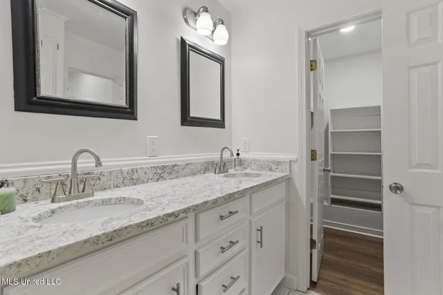 $315,000 | 100 Redbud Court, Brandon, MS 39047