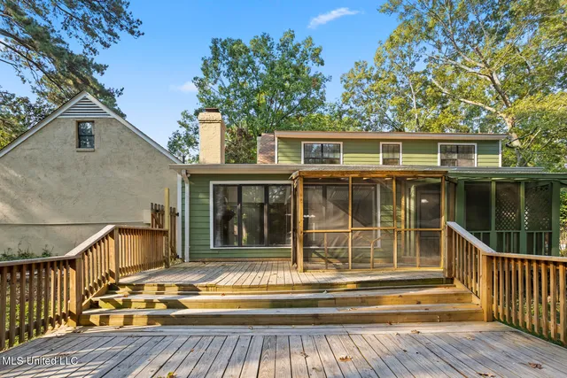 $315,000 | 100 Redbud Court, Brandon, MS 39047