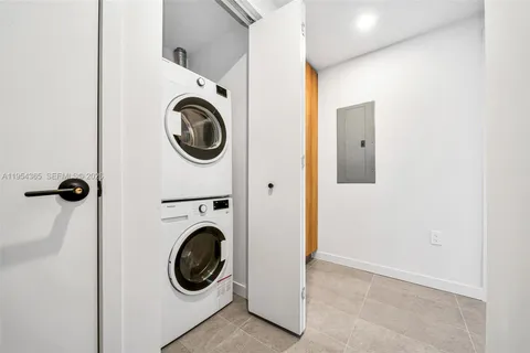 $595,000 | 121 Northeast 5th Street, Unit 1608, Miami, FL 33132