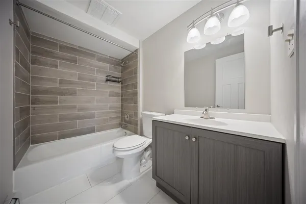 $127,500 | 11245 South Harlem Avenue, Unit A1, Worth, IL 60482