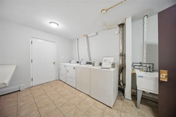 $127,500 | 11245 South Harlem Avenue, Unit A1, Worth, IL 60482
