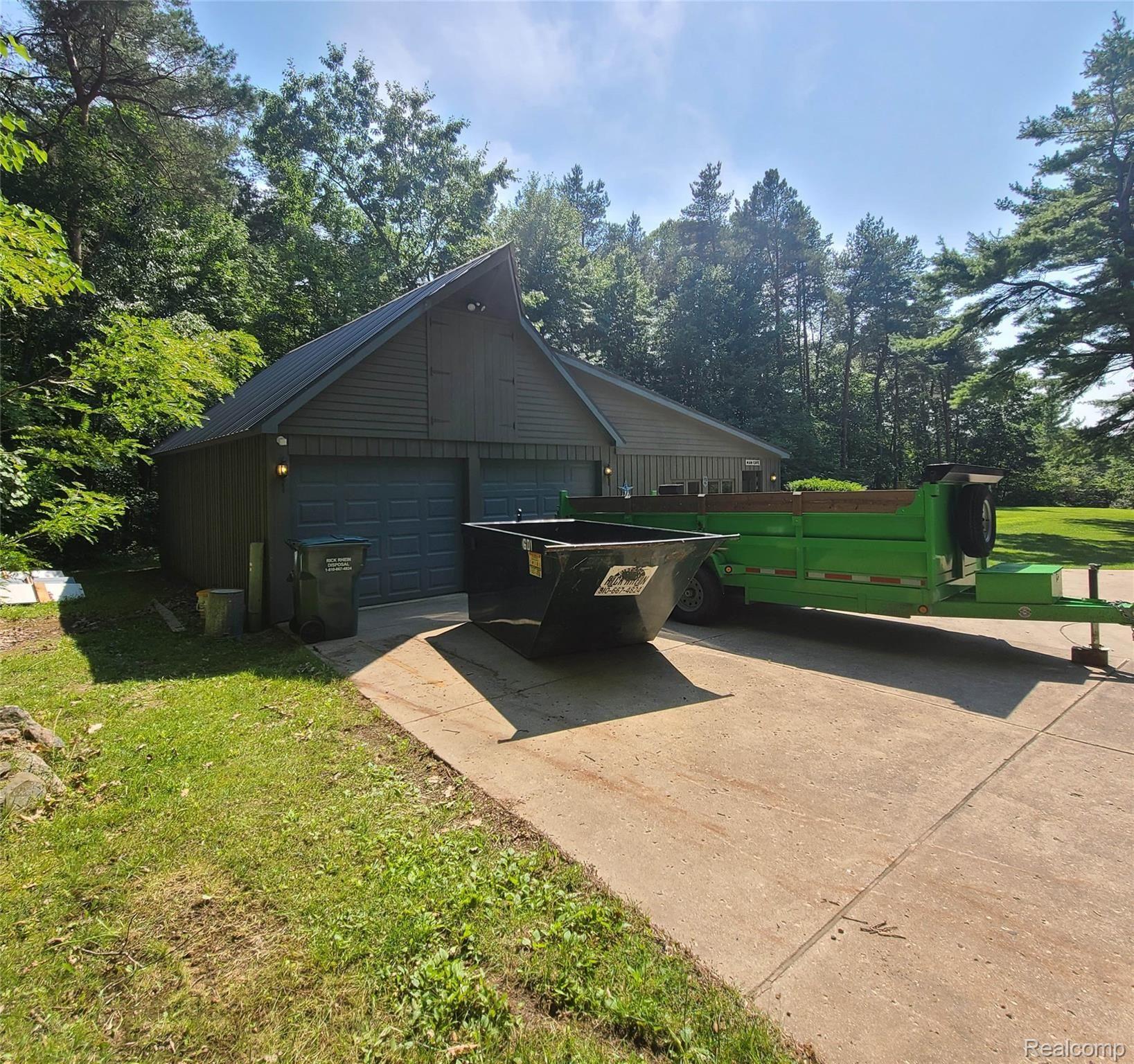 3584 Herd Road Metamora, MI 48455 - Photo 3 of 50 20210727_155001.jpg