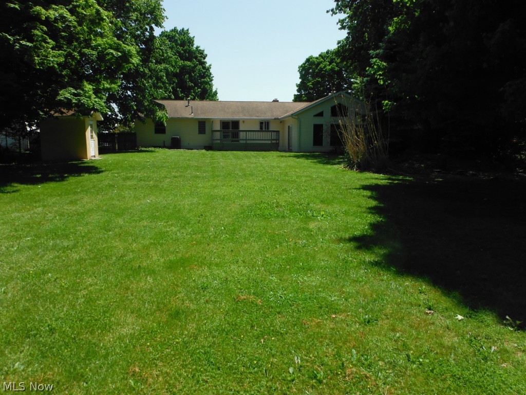 49940 Middle Ridge Road Amherst, OH 44001 - Photo 2 of 21