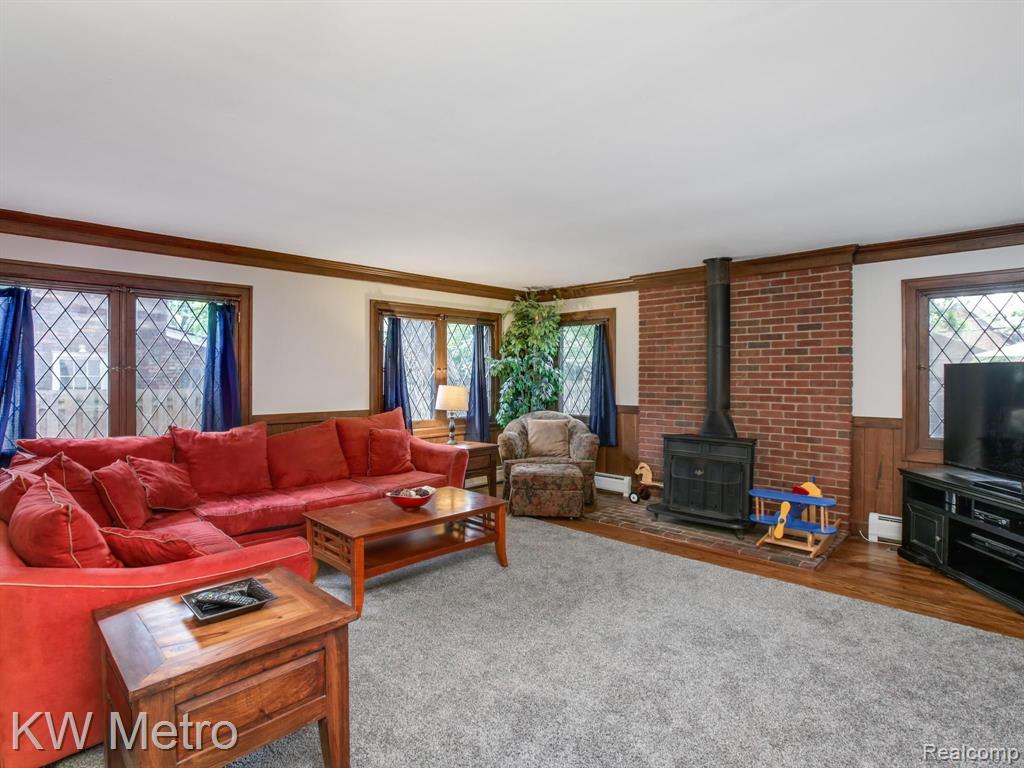1235 Yorkshire Road Grosse Pointe Park, MI 48230 - Photo 17 of 51