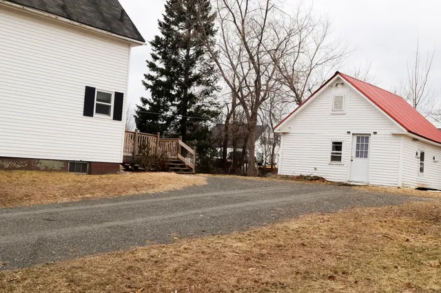 $161,000 | 12 Pleasant Street, Howland, ME 04448