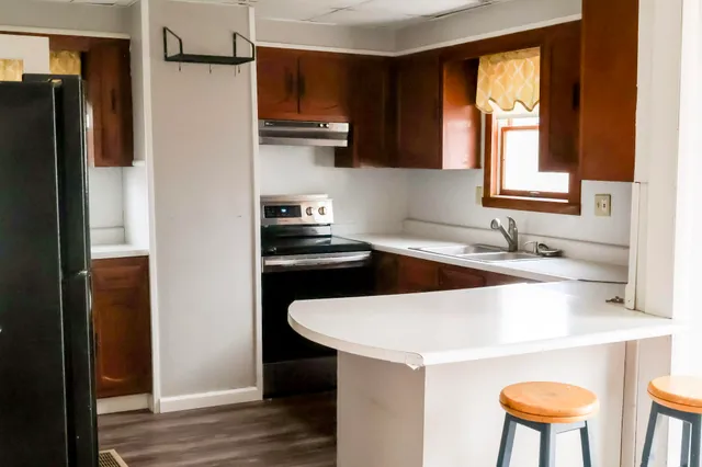 $161,000 | 12 Pleasant Street, Howland, ME 04448