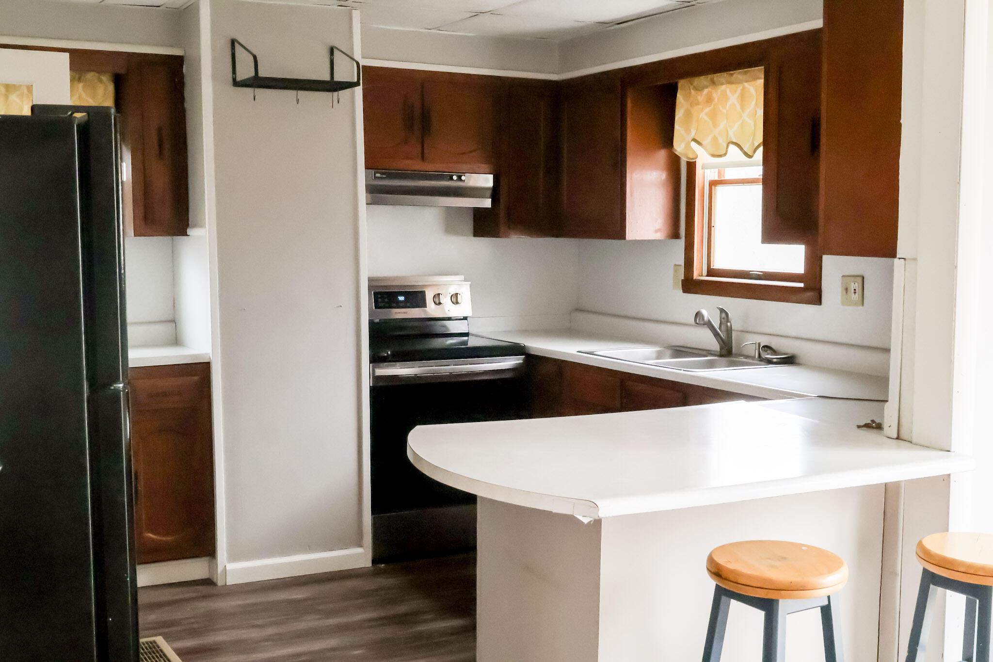 12 Pleasant Street Howland, ME 04448 - Photo 4 of 14 IMG_6773