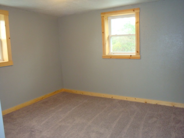 6165 East Olive Branch Road Pekin, IN 47165 - Photo 12 of 21 Gallery Image 12