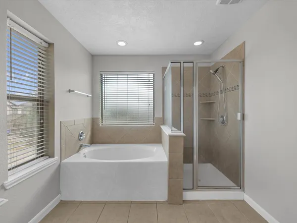 $2,450 | 6730 Crescent Creek Lane, Katy, TX 77449