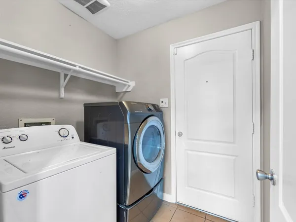 $2,450 | 6730 Crescent Creek Lane, Katy, TX 77449