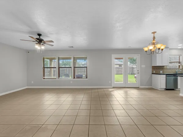 $2,450 | 6730 Crescent Creek Lane, Katy, TX 77449