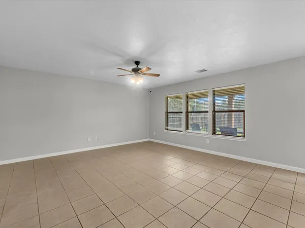 $2,450 | 6730 Crescent Creek Lane, Katy, TX 77449