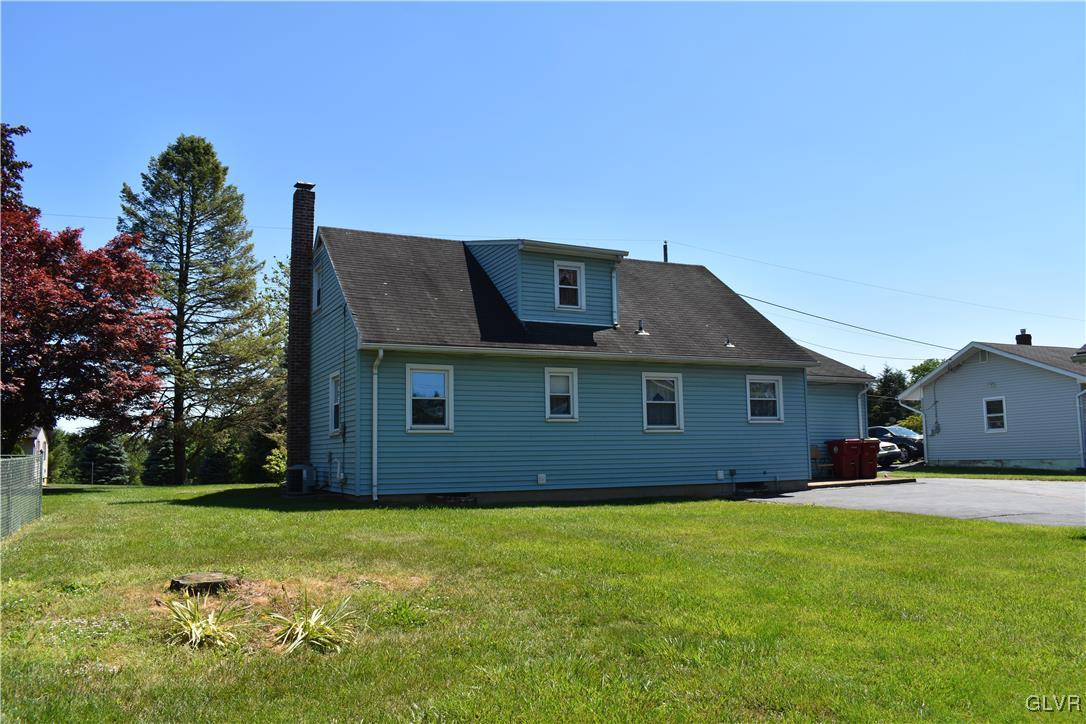 723 Arndt Road Easton, PA 18040 - Photo 3 of 18 Gallery Image 3
