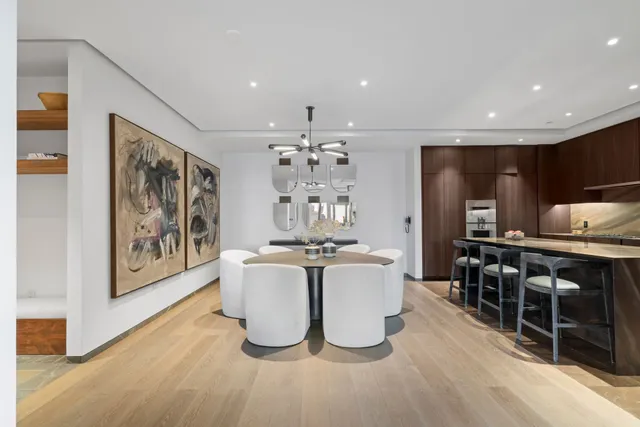 $20,450,000 | Undisclosed Address | Midtown Central
