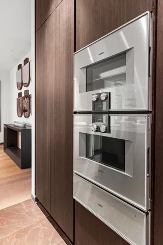 $20,450,000 | Undisclosed Address | Midtown Central