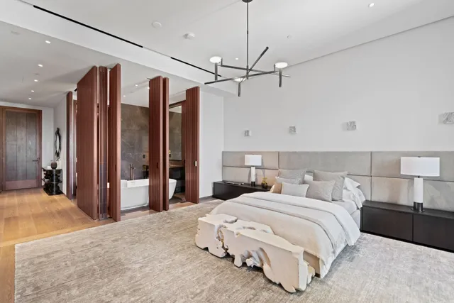 $20,450,000 | Undisclosed Address | Midtown Central