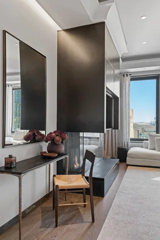 $20,450,000 | Undisclosed Address | Midtown Central