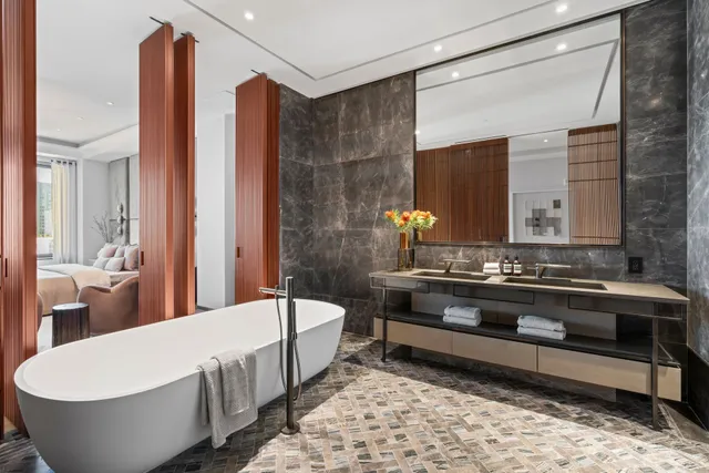 $20,450,000 | Undisclosed Address | Midtown Central