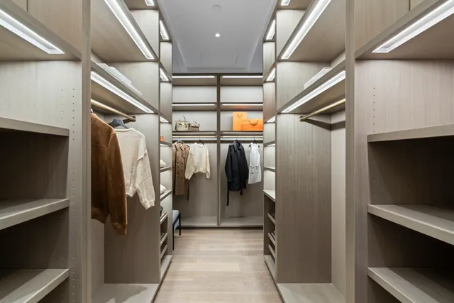 $20,450,000 | Undisclosed Address | Midtown Central