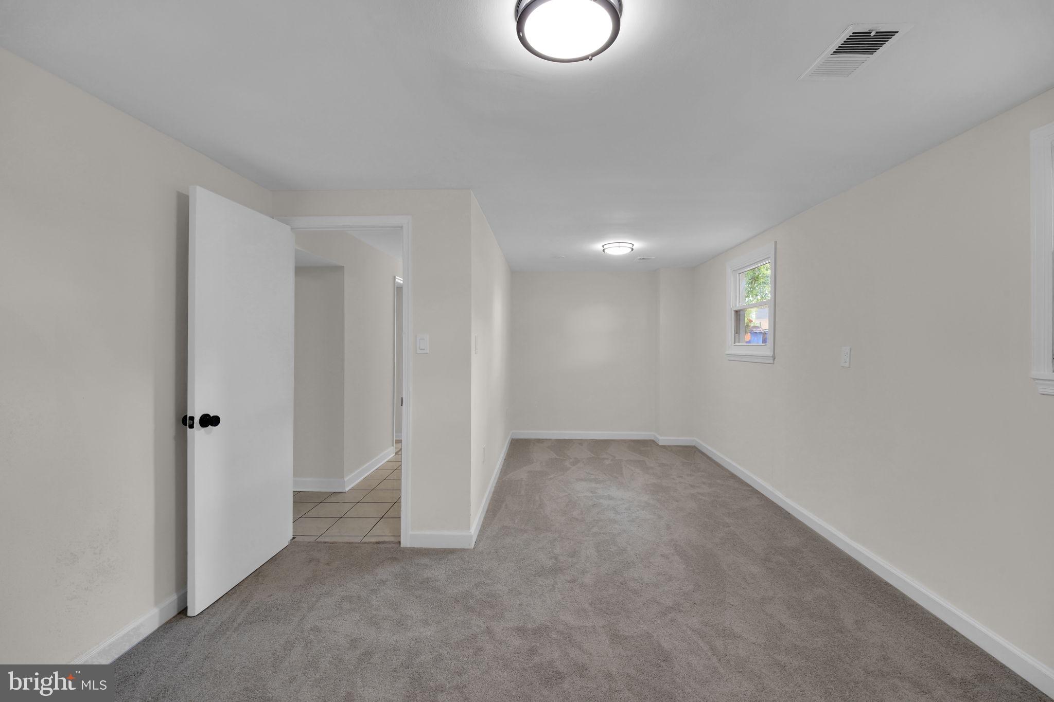 8613 Weems Road Manassas, VA 20110 - Photo 21 of 50 a view of an empty room