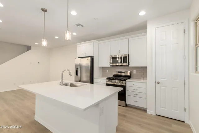 $399,995 | 2848 North Evergreen Street, Buckeye, AZ 85396